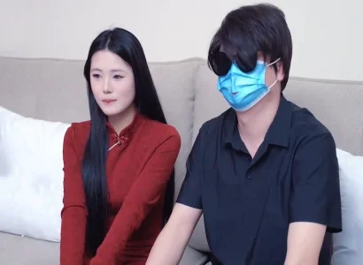 Anh chàng lén pha thuốc kích dục vào nước cho em đồng nghiệp uống