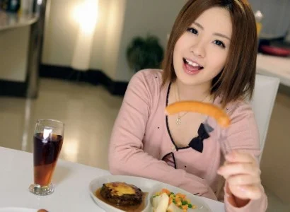 Người thương ăn bữa tối xong rồi chịch em